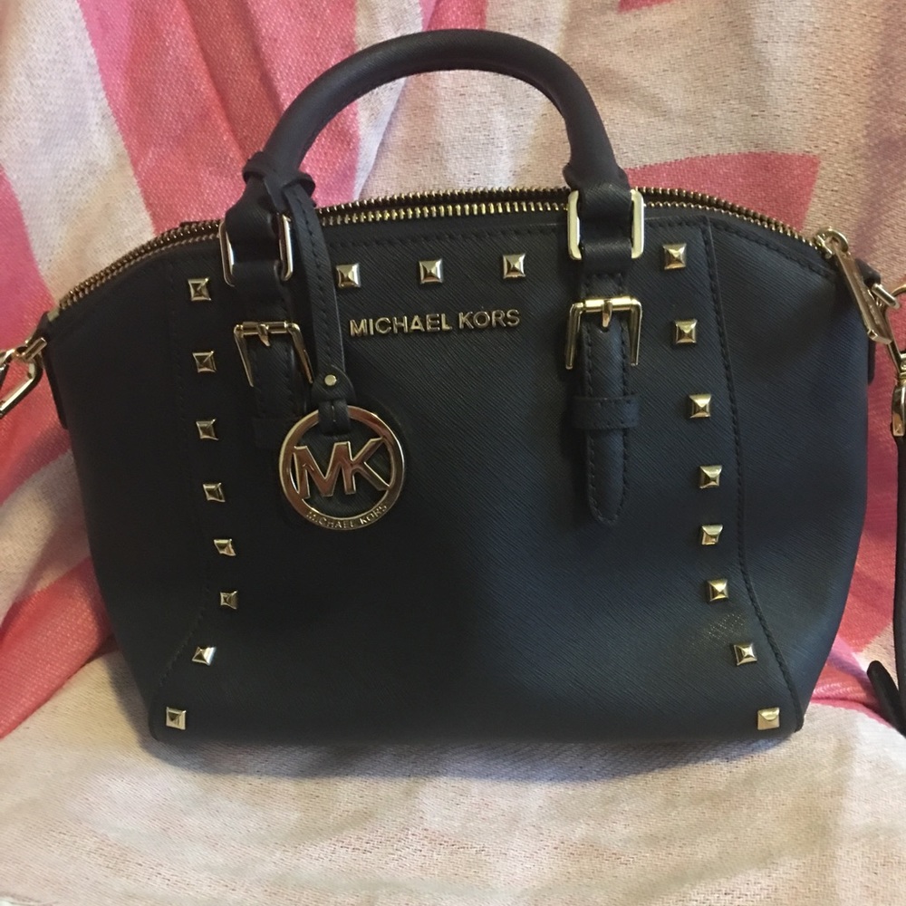 Michael kors crossbody